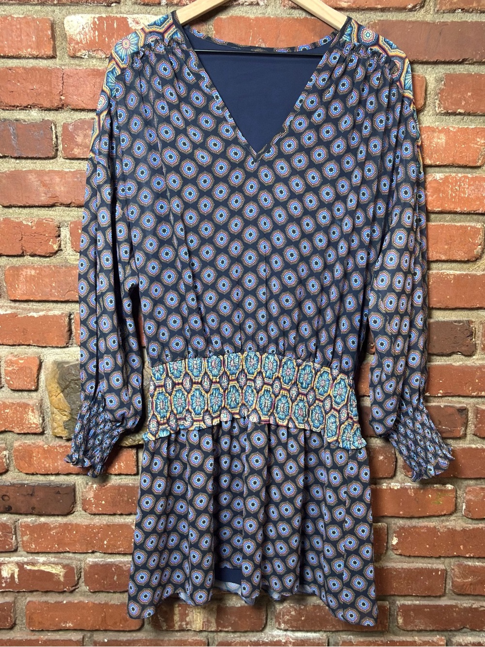Ramy Brook Davey Blue Kaleidoscope Medallion Smock Mini Dress M FLAWS
NOTED READ